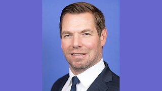 Eric Swalwell Gets Dragged Into Oblivion After Posting Videos Of Himself Bench Pressing 135