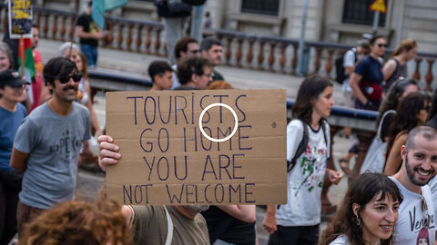 MALLORCA - Tourists not welcome, stay home