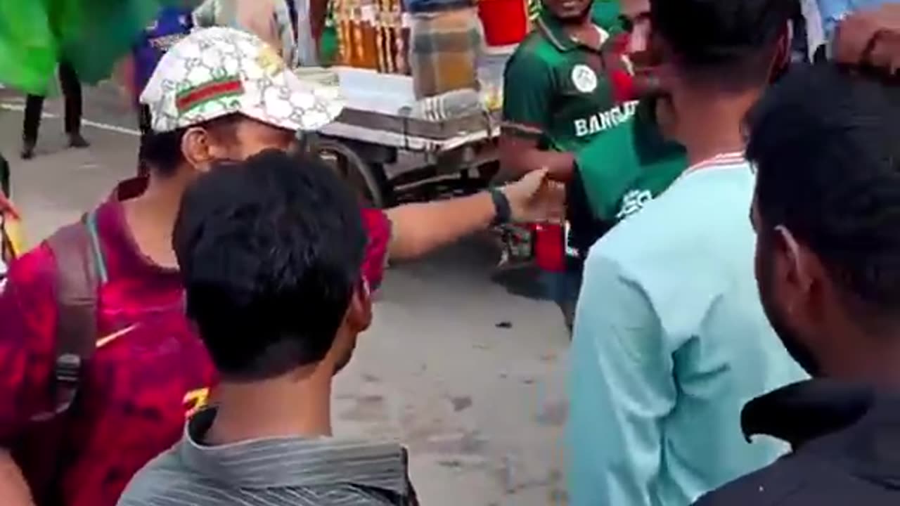 ভাই কি পাকিস্তানি নাকি!