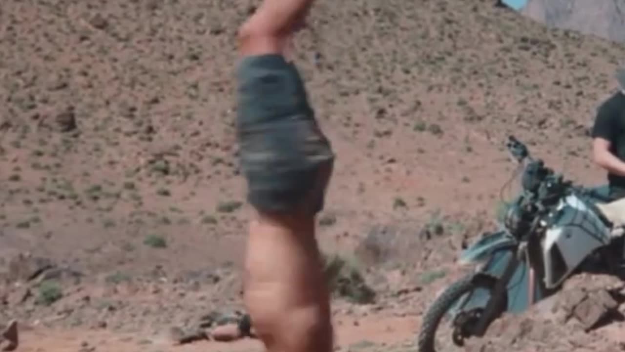 🔥 Defying Gravity in the Desert! 🤯