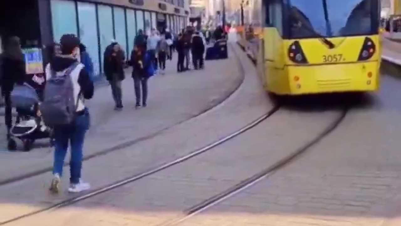 Usual suspect who moIests women is chased and captured by British patriots.