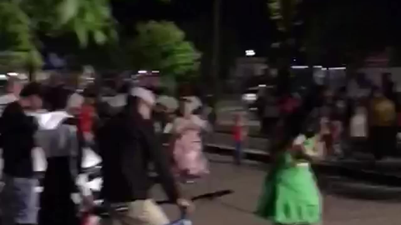 Comparsa Simba, desfilando por Bulevar R. Correa - Tacuarembó 08/11/2025