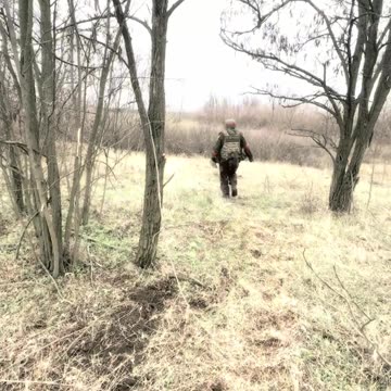 Russian Commander Makes Out-of-Shape Soldiers Run in Circles