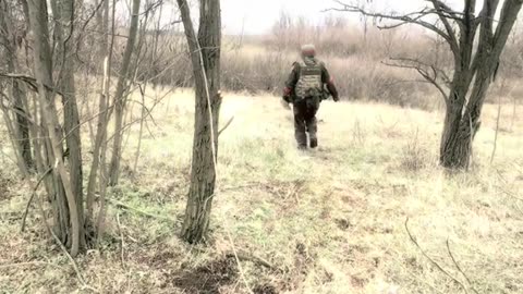 Commander Makes Russian Soldiers Run in Circles