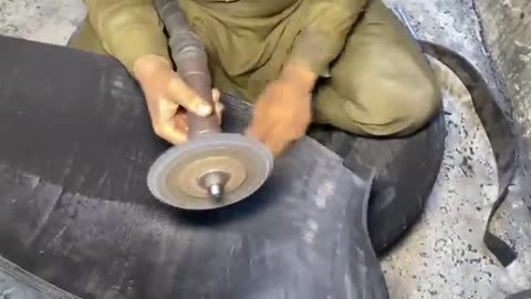 Pakistani Bedford Truck Tyre Sidewalls Repair)Expert Fixing Technicques )