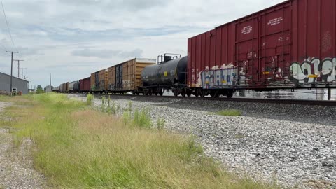 CSX Mixed Train - Nappanee, IN 8/23/25
