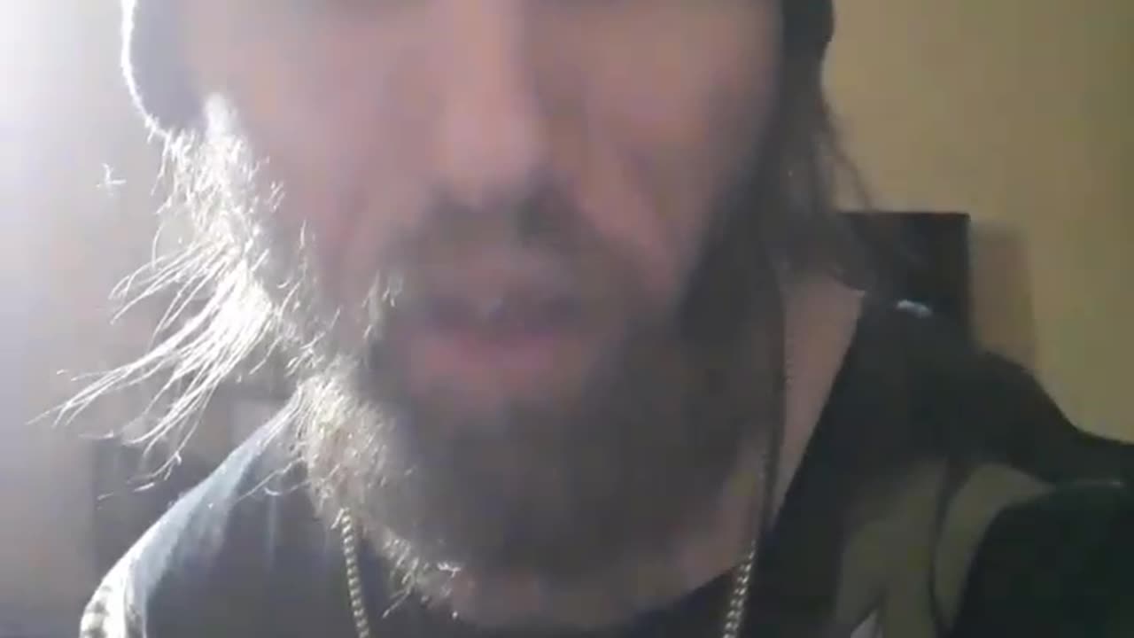 Cyraxx live on YT. "The spread of the virus is too much for me". (deleted). 5/28/2025.