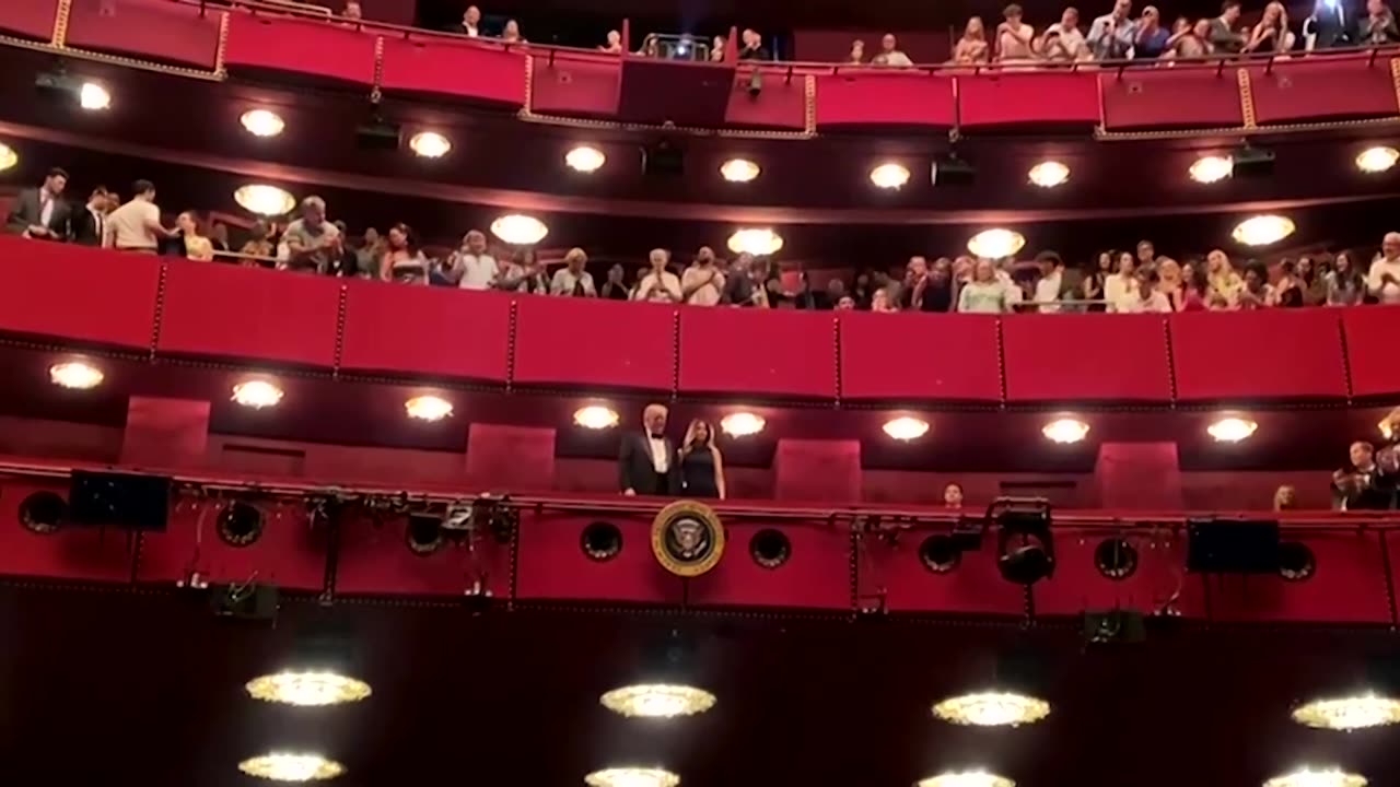 Trump gets cheers, boos from Kennedy Center audience