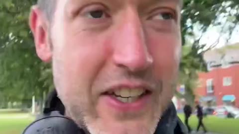 Donald Trump playing chess with Ukraine and The European Union