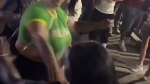 🤯🛒 It’s Jizz Da Season at Walmart—Watch the Craziest Fight in Aisle! | FCN