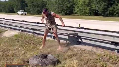 Meanwhile in Florida 😳 🐊