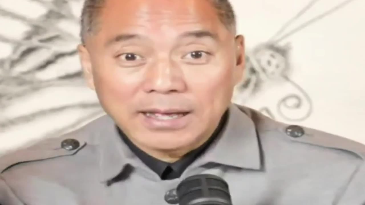 20211024文贵先生直播： #病毒（中共盗取美国1969、70年已研发成熟的冠状病毒生化武器技术）是手段， #疫苗（辉瑞、科兴、国药、瑞士几大药厂）是目的。停止香港运动，制造国际恐怖打台湾，