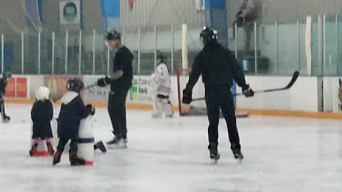 8/15/2022 - Monday Night @ Gateway Ice Center - helping out with the kids