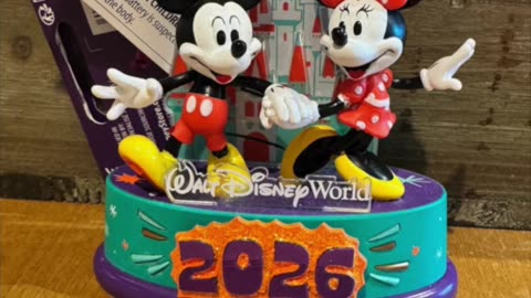 Walt Disney World 2026 Mickey and Minnie Mouse Light Up Figurine Ornament #shorts