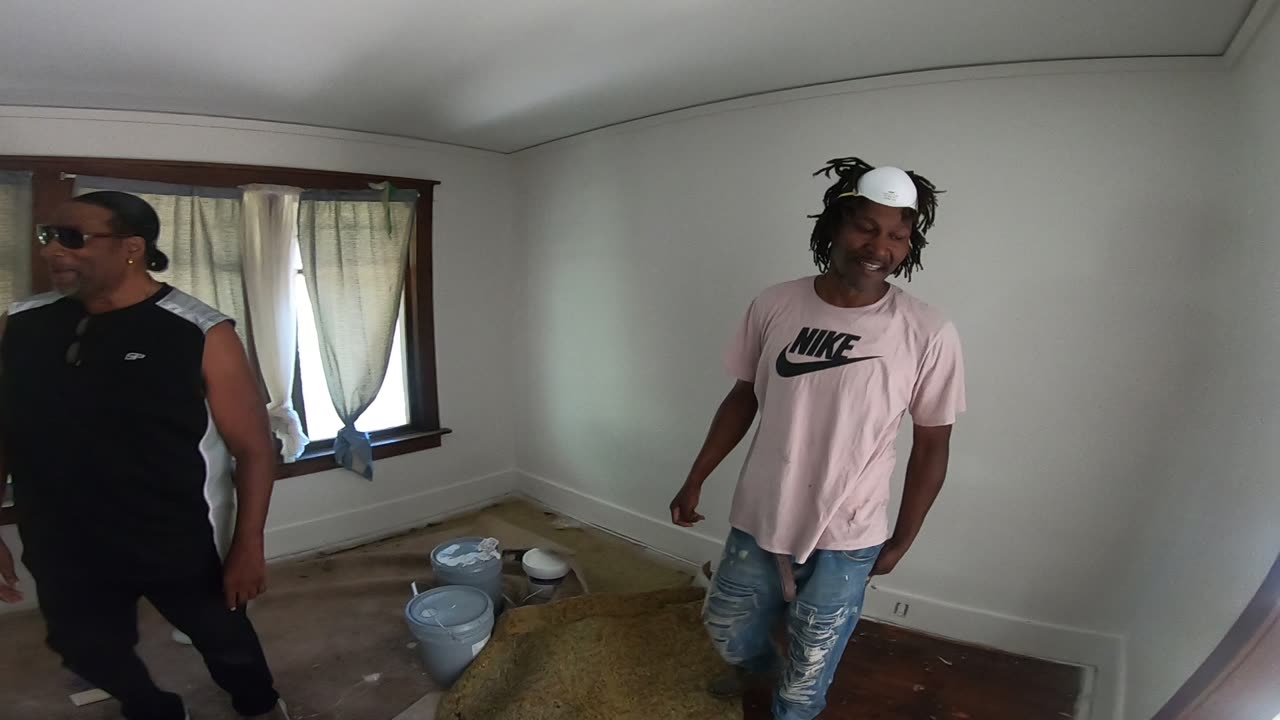 Chris Getting Ready for Floor Job for Eastside Roberto. THE SHEA SHOW