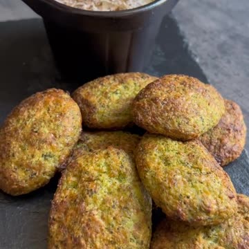 Broccoli cheese nuggets
