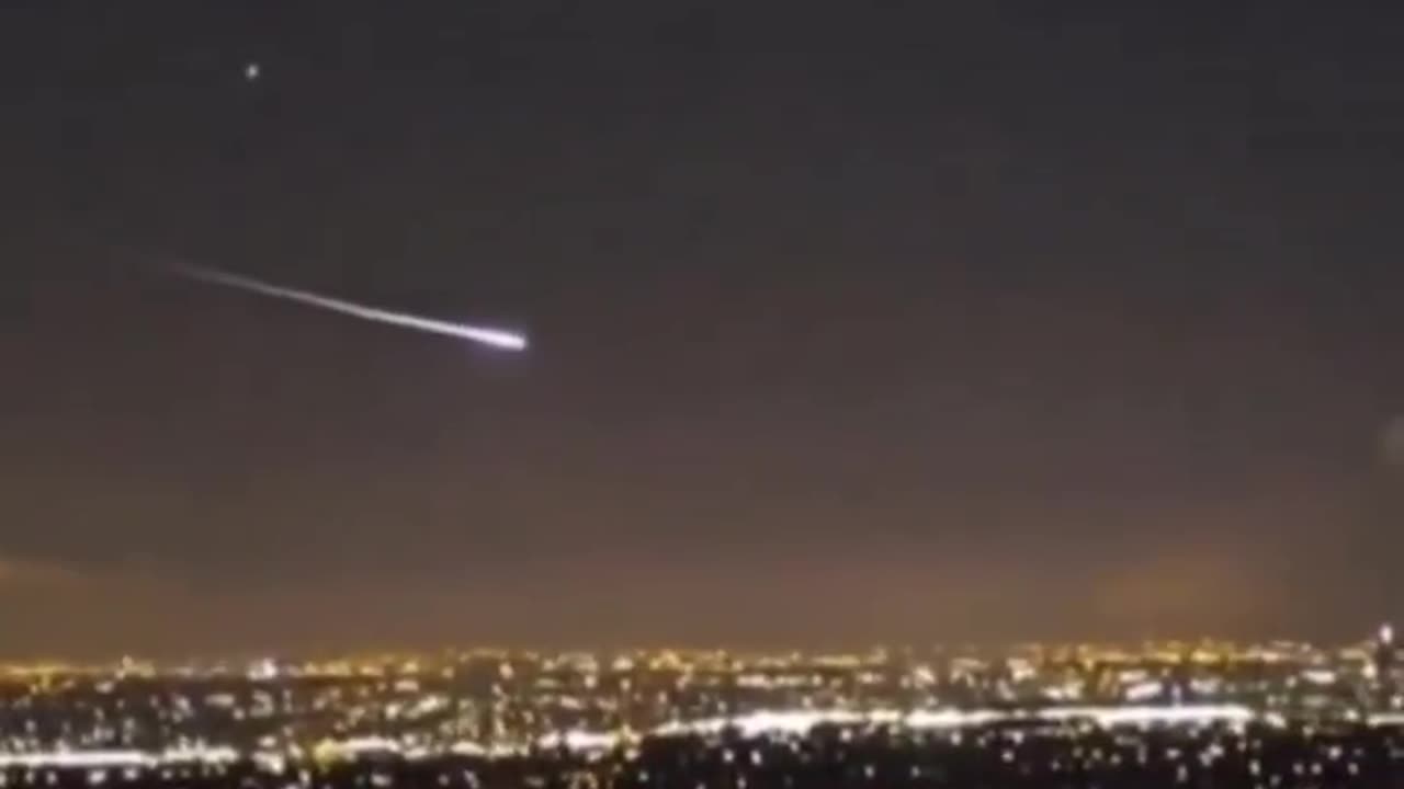 OVNI-ORBE cambia de direccion sin explicacion logica