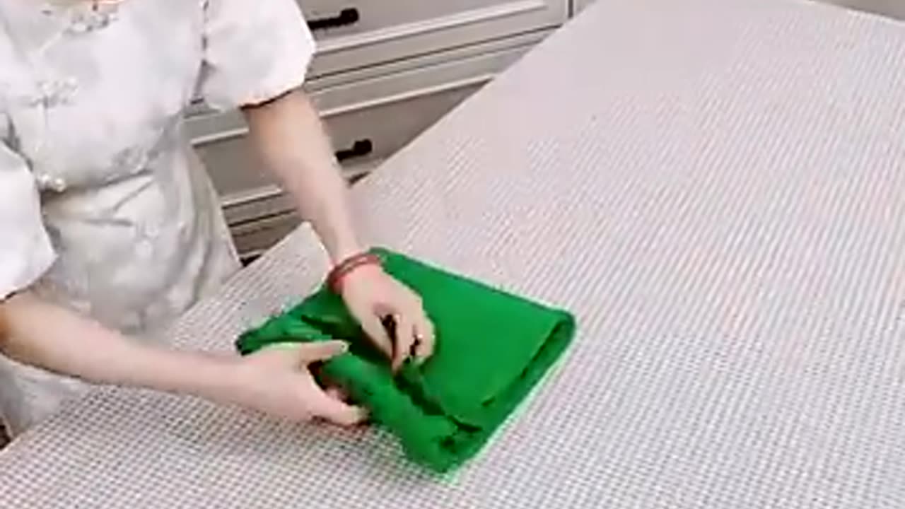 Trending: Cloth folding hacks 106 #diyideas #dailyhacks #youtubeshorts #shor