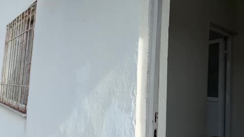 'Skandal në Gjirokastër'/ Fëmijët e hapin sezonin shkollor në ambulancën e lagjes