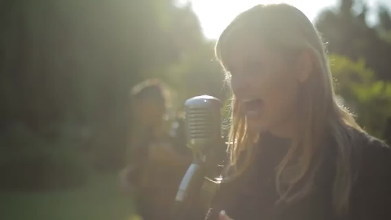 GABRIELA REY - Banda Q - Loca -2017