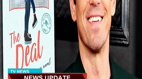 Off Campus Steve Howey Cast as Phil Graham in a