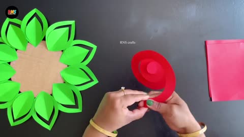 Beautiful and Easy Paper Wall Hanging / Paper Craft For Home Decoration / Unique Wall Hanging / DIY