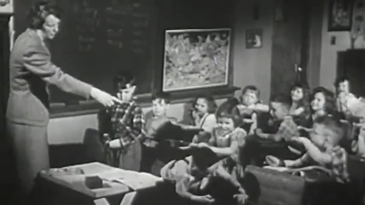 A SHORT HISTORY OF PUBLIC SCHOOLING BY CLASS DISMISSED ⚡