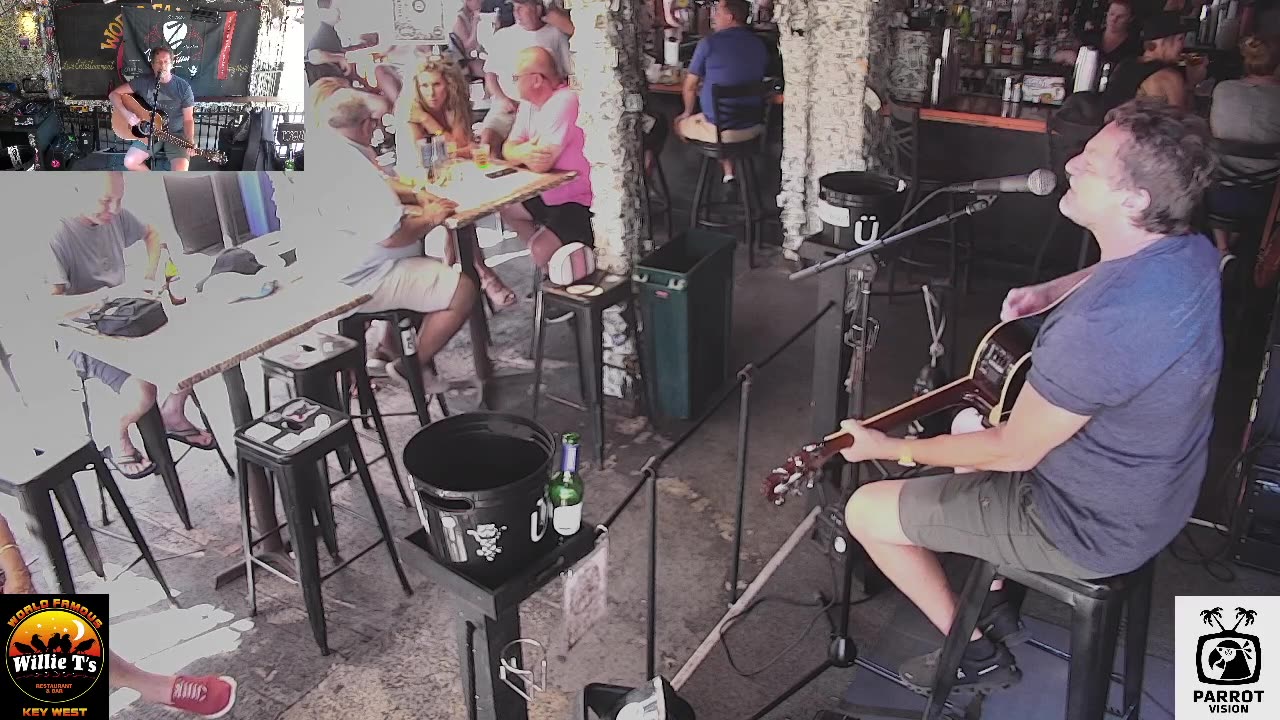 LIVE Music Everyday!