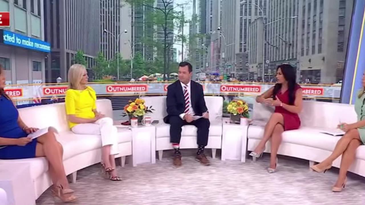 Fox News' Outnumbered Hotties On 082125