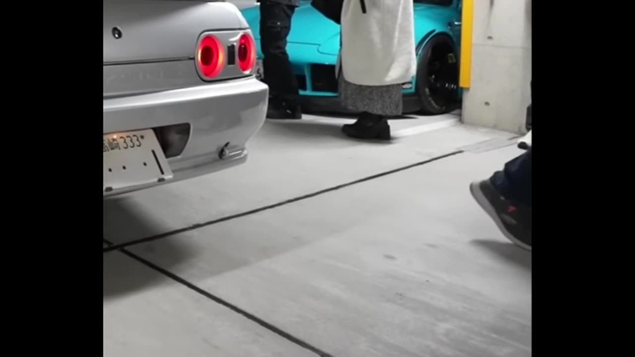 "Taking My R34 GTR to SEC – Ultimate Skyline Experience!"