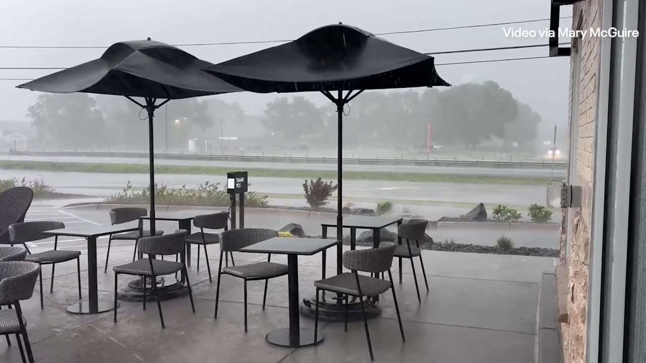 Funnel cloud amid Minnesota's extreme weather and tornado warning