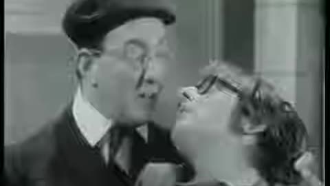 The Dustbinmen, S02, E03