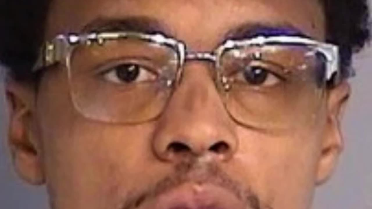 GUN LAWS IN ACTION - VOL. 546: A CHECKERS RESTAURANT MANAGER MURDERS A CHECKERS RESTAURANT MANAGER