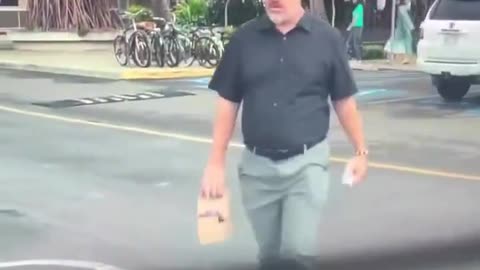 Man goes out of his way to spit on a Tesla in Hawaii