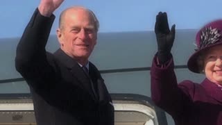 Watch Alex Jones Warn You About The New World Order Years Ago in These Films