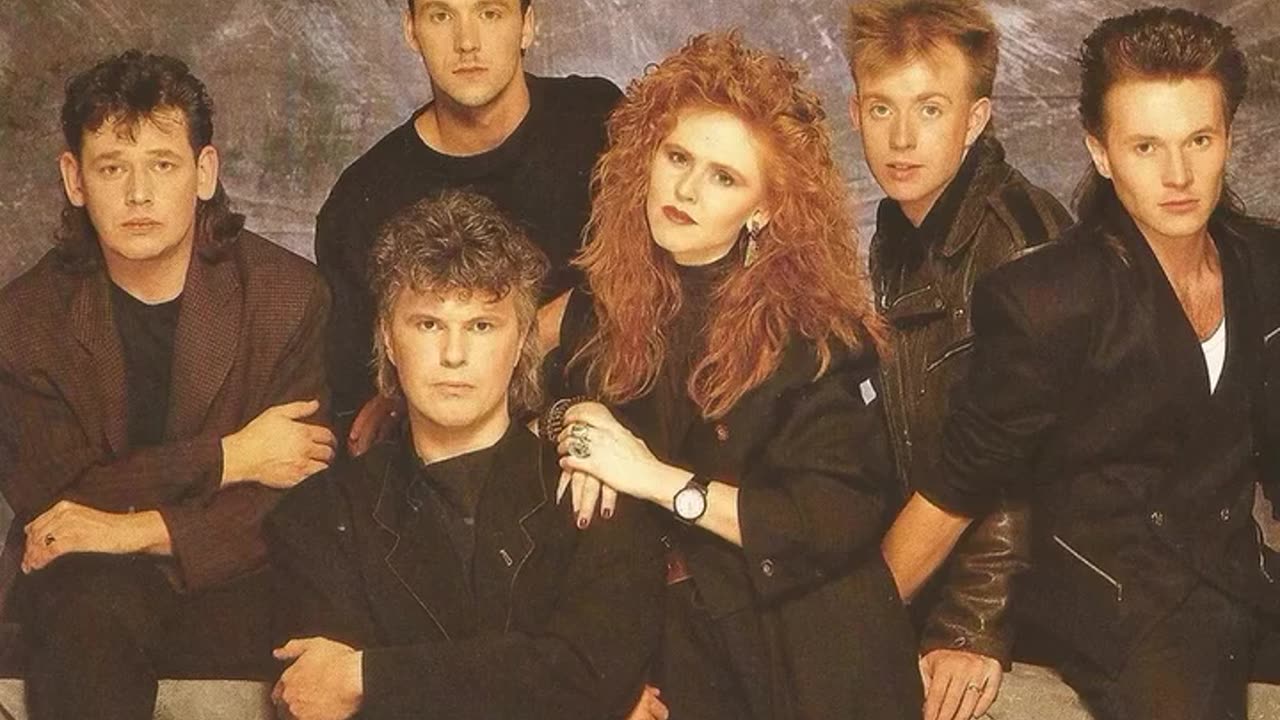 Happy Birthday to CAROL DECKER (T'Pau)