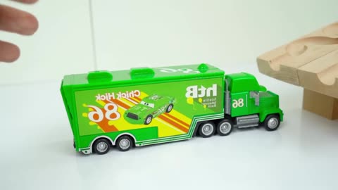 Ambulance Rescue Marble Race