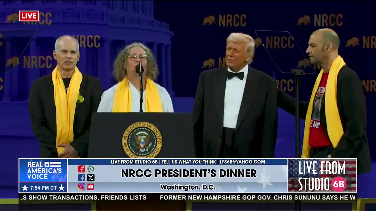 RELEASED HOSTAGES ON STAGE WITH TRUMP