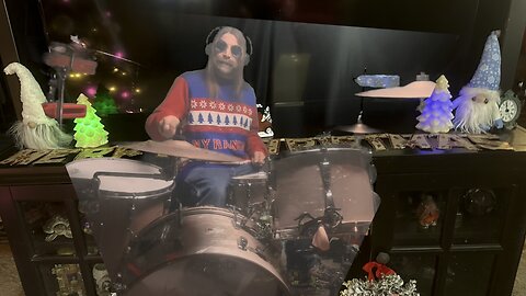 Santa’s Got A Brand New Bag from SHeDAISY (drum cover)