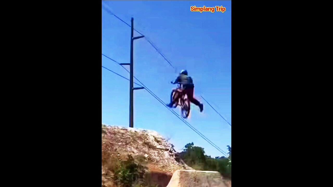 Simplang Trip 114: Bicycle jump to electrical wire fell down to push-ups exercise.