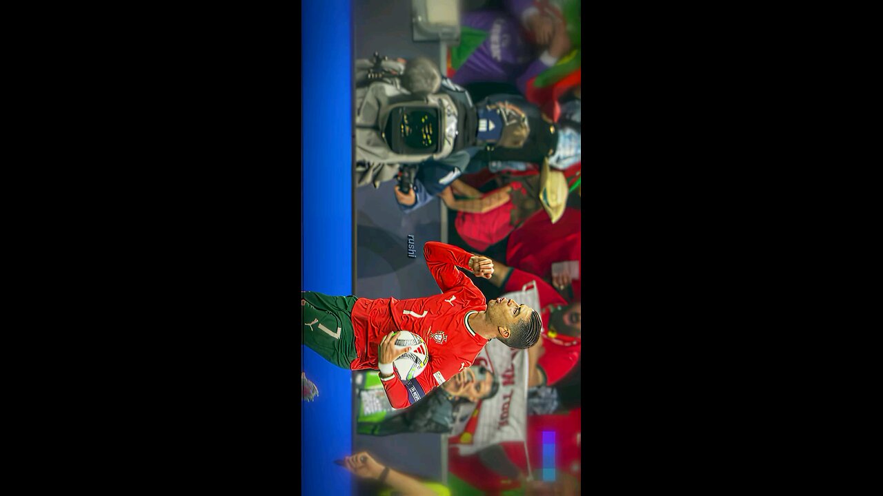 CR7 Championship football