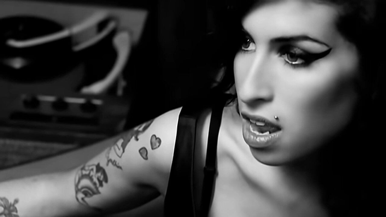 Amy Winehouse - Back To Black