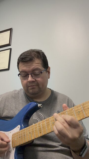Lick 1 using the Am7b5 pentatonic scale