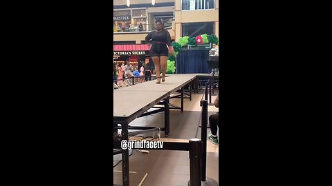 them shoes gave up on her