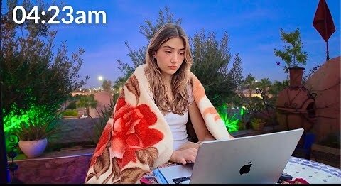 "4:23 AM Vlog 🌅 | Why I Wake Up This Early Every Day"