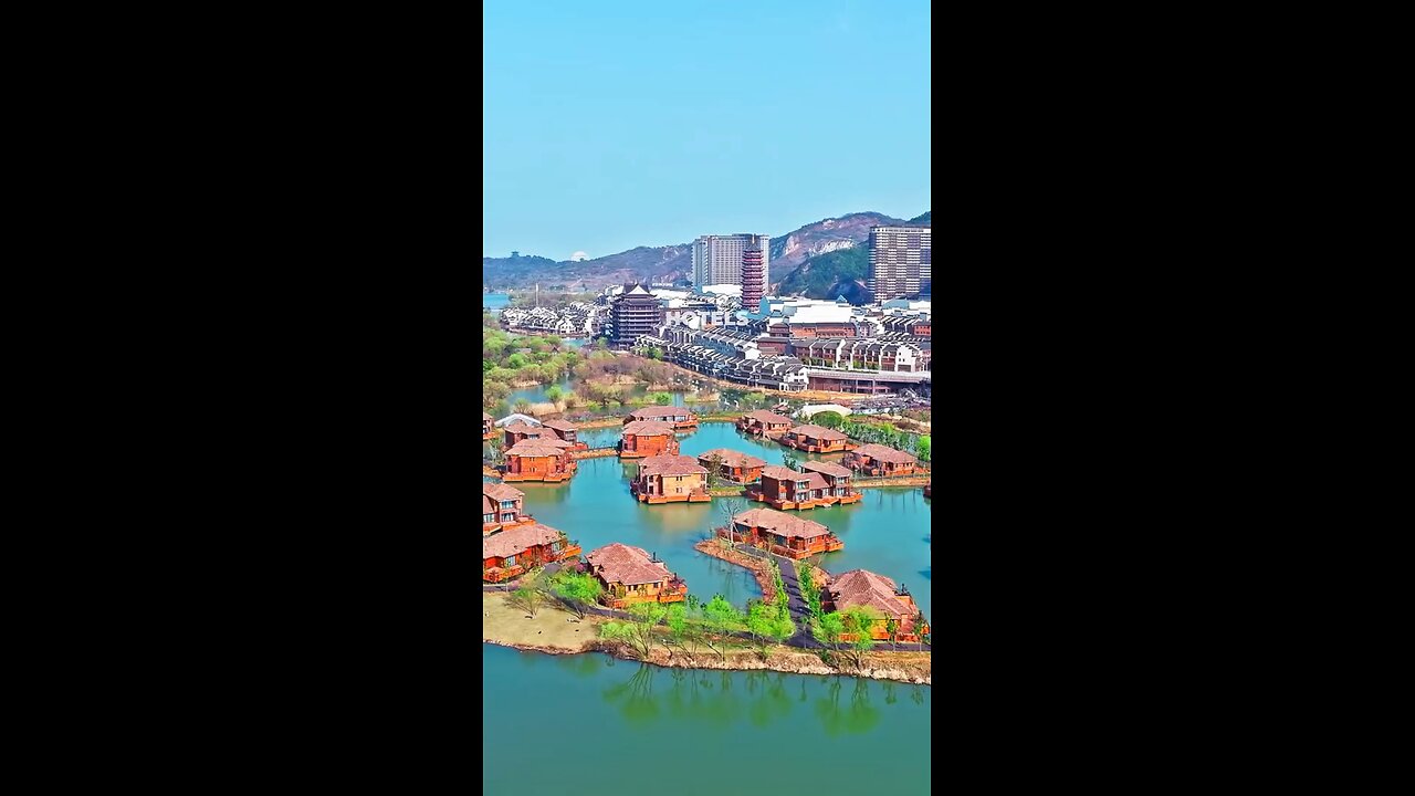 Hotels Travel Guide: 5 Largest In The World