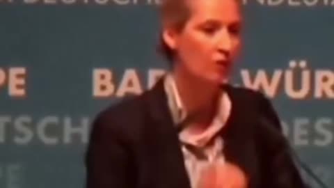 Weidel Kopf ab in Veranstaltung