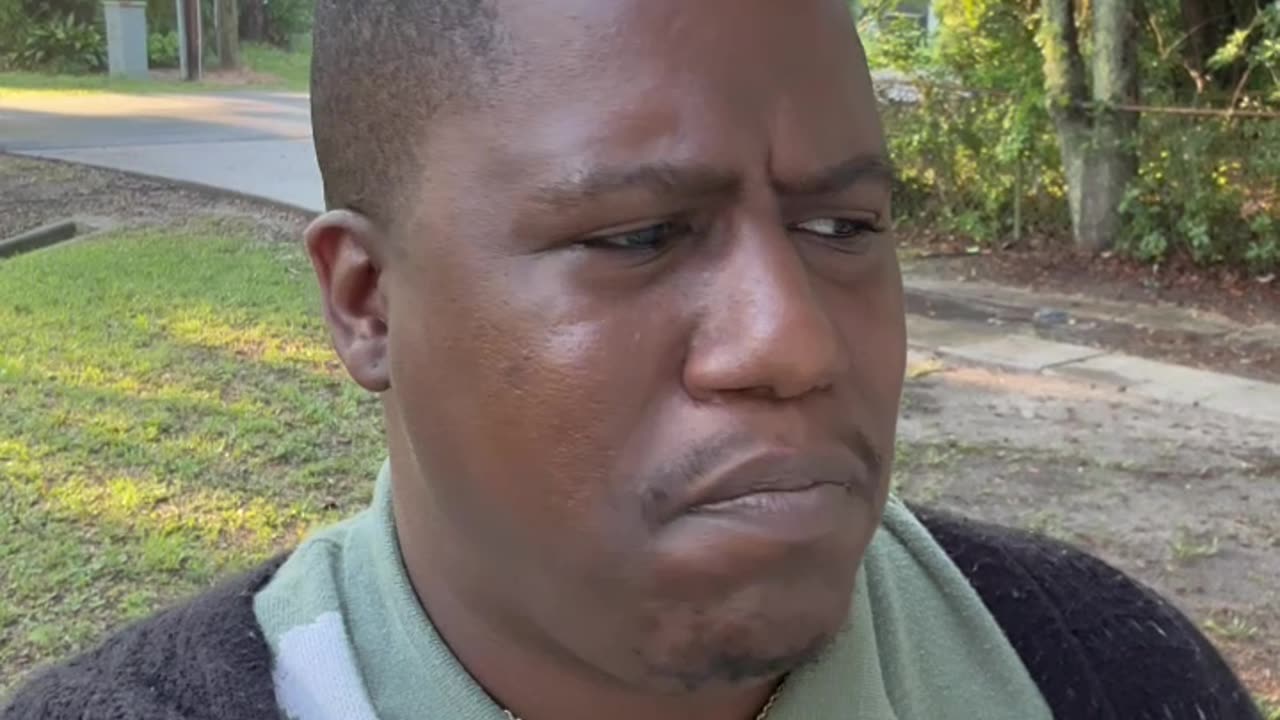 Why Do Democrats Have Such A Problem With 50 to 100 White Africans Coming Into To The Country?