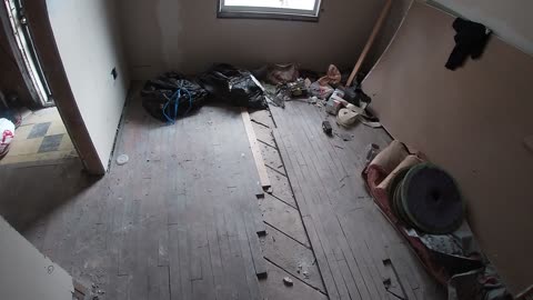 James doing tile in the Great gazoo_s bathroom,-