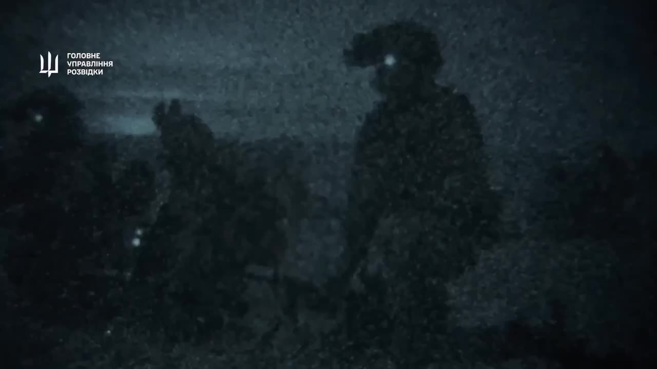 Ukrainian GRU Raid On a Russian Outpost On Narrow Strip of Land Attached to Crimea